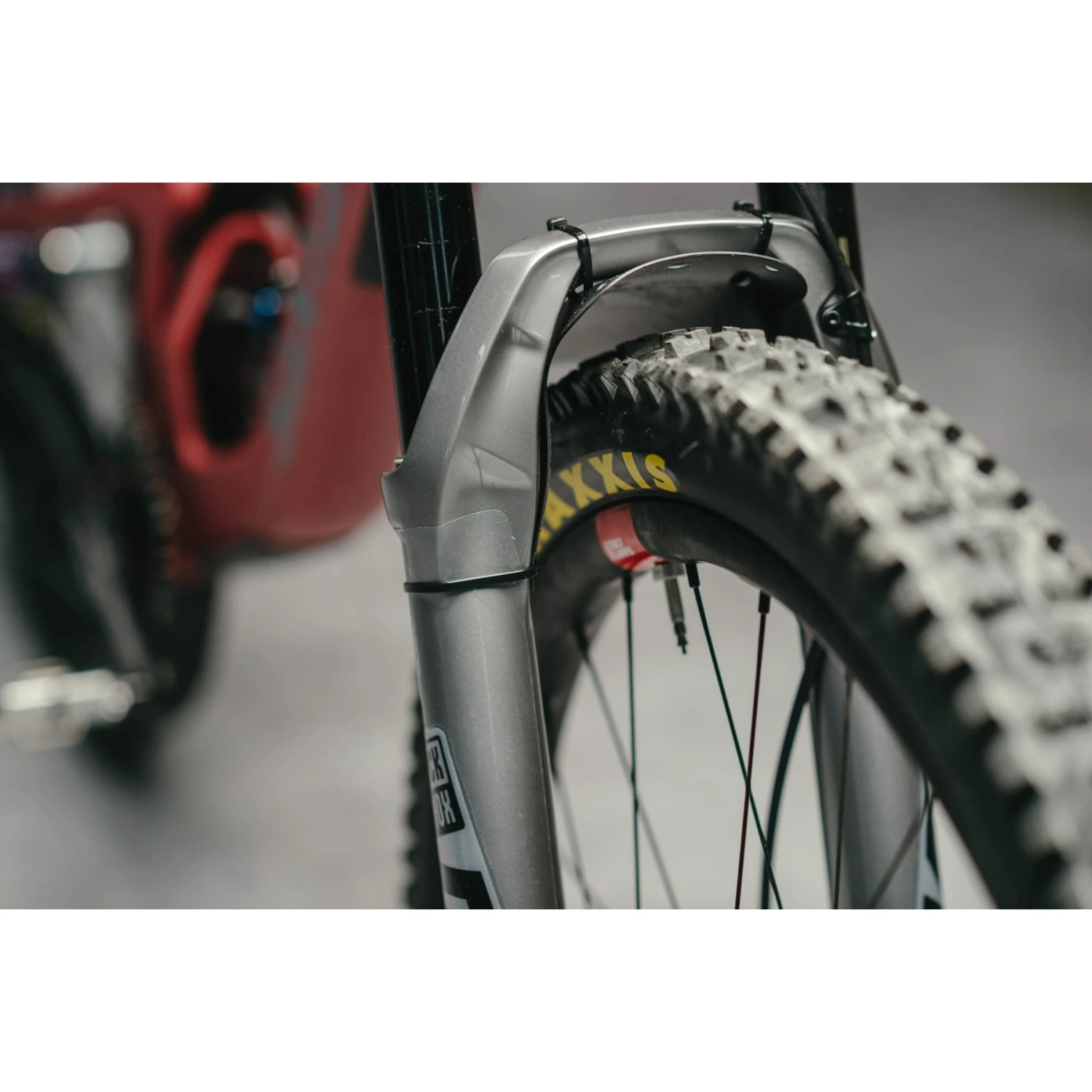 DYEDBRO Fork Protector - Gloss 4 DYEDBRO Fork Protector - Gloss - Image 2