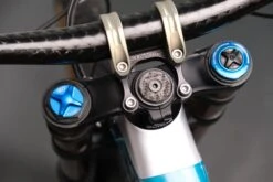 Unleazhed Unloose Cf01 Top Cap - Carved Forest -ROCKSHOX Sales unleazhed cf01 forest b 1019595