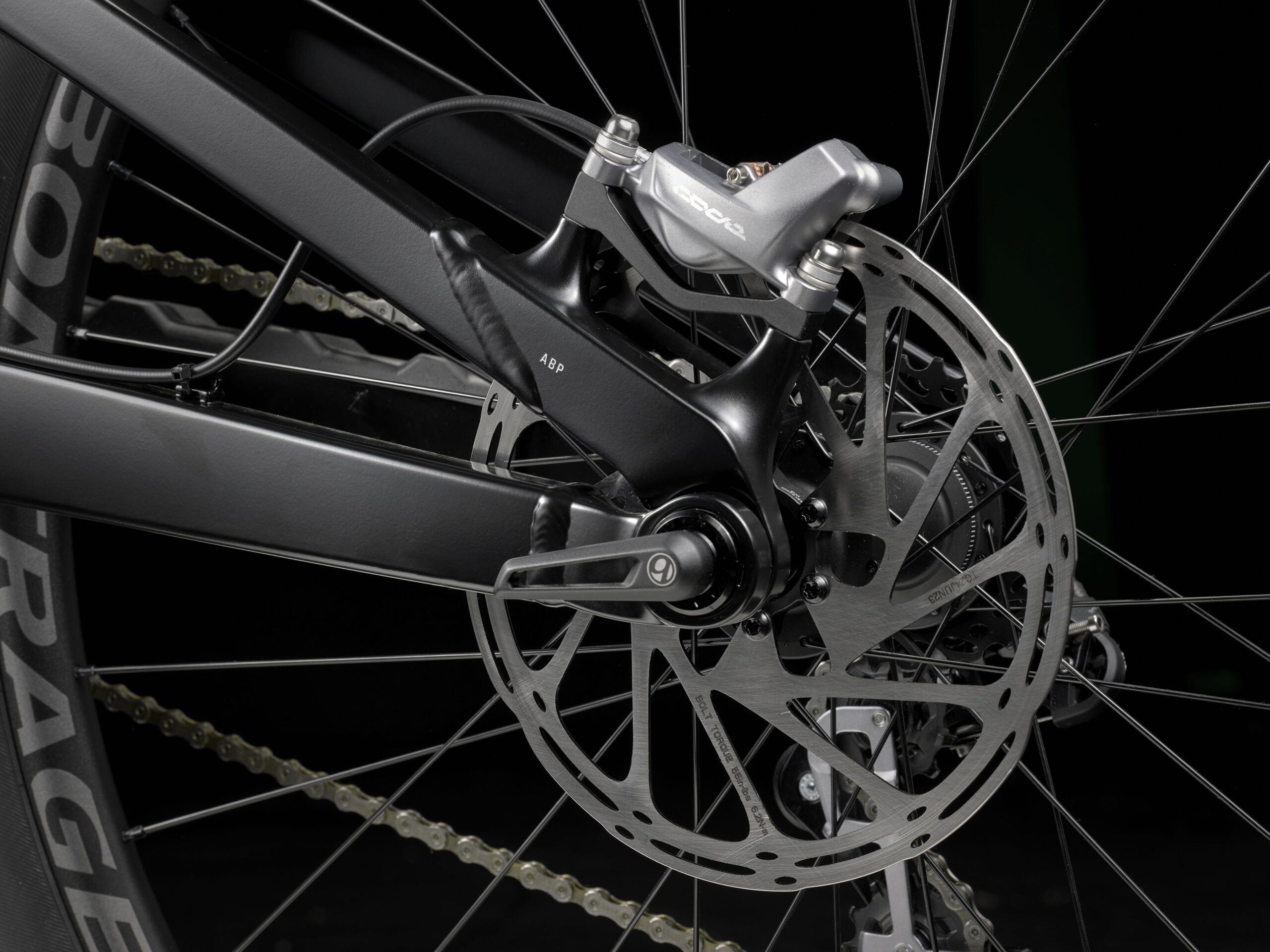 ROCKSHOX Sales -ROCKSHOX Sales Session829GX 24 37056 A Alt4 1 scaled 1